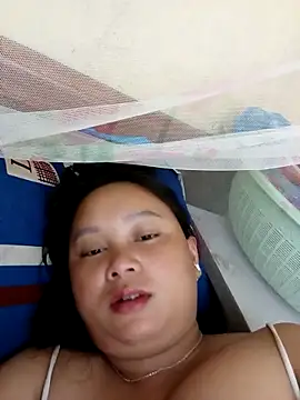 Snapshot of -Kitty-92 chatting on September 10, 2025, 10:53 pm -Kitty-92 online show from September 10, 2025, 10:53 pm