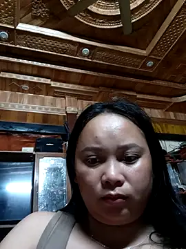 Snapshot of -Kitty-92 chatting on October 8, 2025, 10:10 pm -Kitty-92 online show from October 8, 2025, 10:10 pm