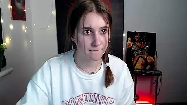 Milka kamila online show from February 11, 2026, 2:39 pm