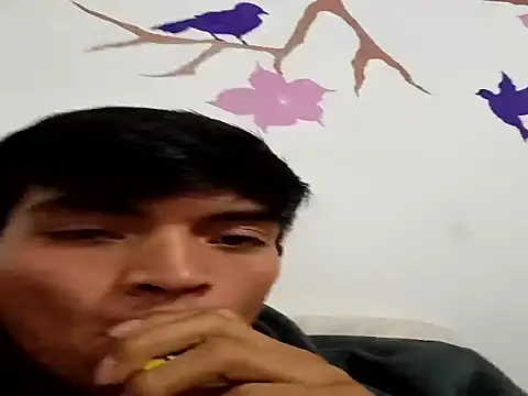 DavidVergagigante420 online show from December 15, 2025, 3:23 am