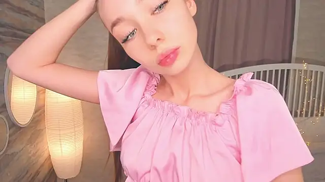 Snapshot of NedraLober chatting on February 22, 2026, 7:04 pm NedraLober online show from February 22, 2026, 7:04 pm