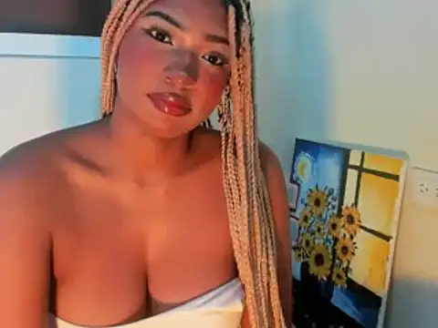 SophiaBloss online show from June 10, 2026, 6:36 am