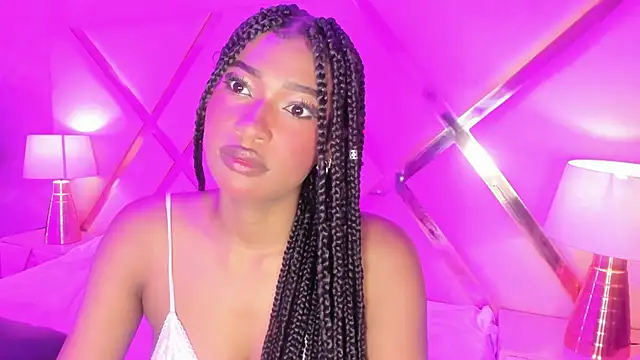 SophiaBloss online show from November 20, 2025, 4:13 am