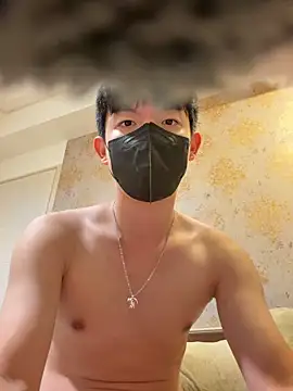 kaikai1335 online show from June 18, 2026, 2:33 pm