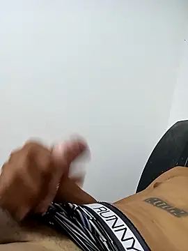 Brayan51 - online show from October 7, 2025, 5:41 am