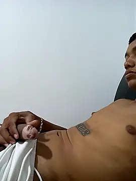 Brayan51 - online show from October 4, 2025, 4:03 am