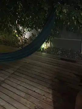 KstnSrg19 online show from October 25, 2025, 1:05 am