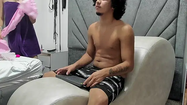 KamilaAndJavier online show from September 18, 2025, 2:58 am