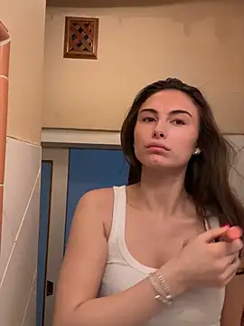 Snapshot of SophiiaStarr chatting on February 13, 2026, 2:17 pm SophiiaStarr online show from February 13, 2026, 2:17 pm