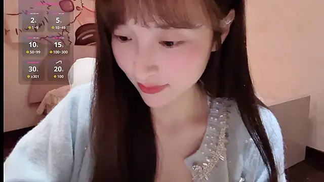 xiaoyun 666 online show from October 30, 2025, 12:14 pm