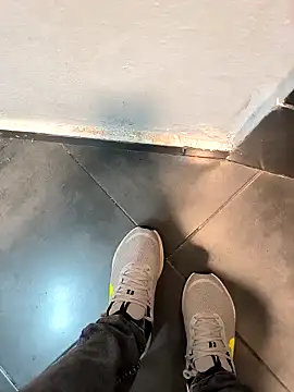 penchis90 online show from March 1, 2026, 10:43 pm