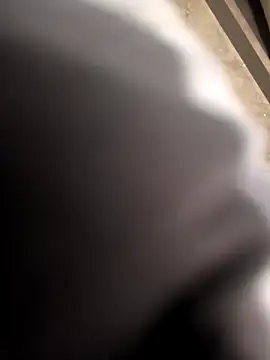 penchis90 online show from April 22, 2026, 6:04 pm