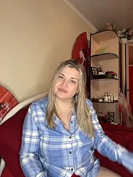 Nayvessa online show from November 29, 2025, 6:52 pm