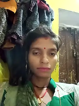 Snapshot of Punam_jindal chatting on October 12, 2025, 2:57 am Punam jindal online show from October 12, 2025, 2:57 am