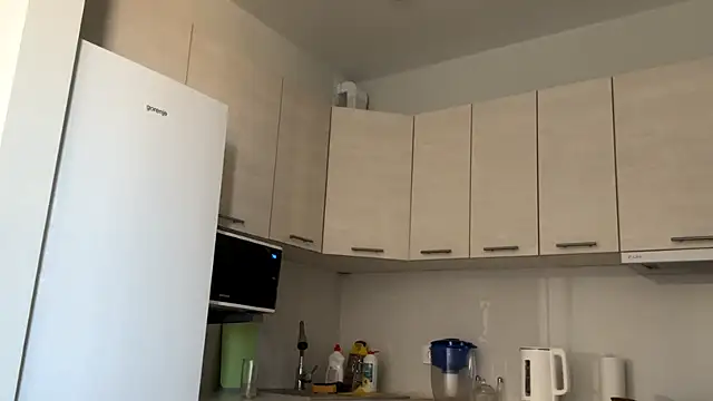 Denni Spilber online show from November 1, 2025, 12:32 pm