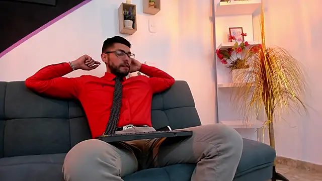 DanteWinter online show from September 11, 2025, 3:39 am