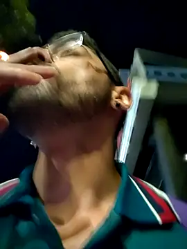 Snapshot of DanteWinter chatting on March 11, 2026, 2:27 am DanteWinter online show from March 11, 2026, 2:27 am