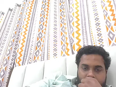 Snapshot of BNDCJMW chatting on October 7, 2025, 2:40 pm BNDCJMW online show from October 7, 2025, 2:40 pm