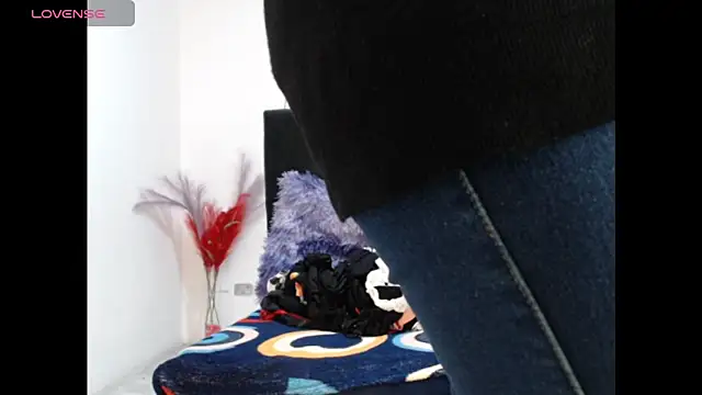 jatzibe hot 93 online show from February 5, 2026, 6:37 pm