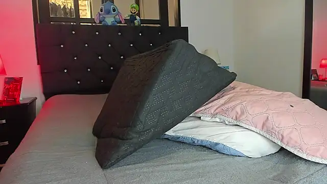 dereck karter online show from February 12, 2026, 10:42 pm