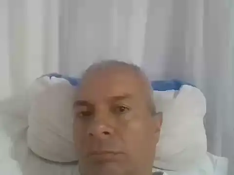 Snapshot of ALFRERM chatting on November 9, 2025, 12:47 am ALFRERM online show from November 9, 2025, 12:47 am