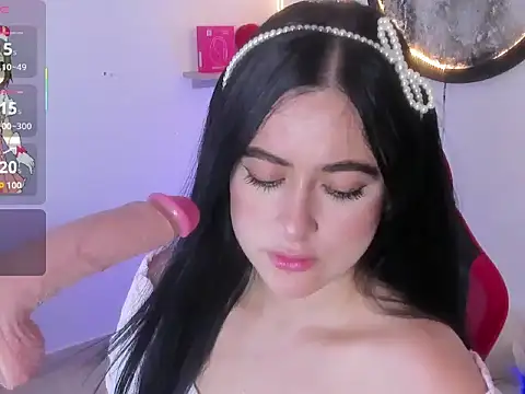 Snapshot of lana_grenville chatting on September 23, 2025, 2:02 pm lana grenville online show from September 23, 2025, 2:02 pm