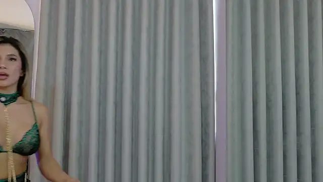 NicoleArmani online show from June 14, 2026, 10:22 pm
