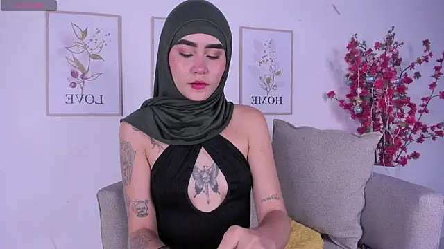 Snapshot of seraphine_arabic chatting on July 22, 2026, 5:37 pm seraphine arabic online show from July 22, 2026, 5:37 pm