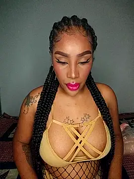 Queen Amara online show from November 16, 2025, 2:49 am