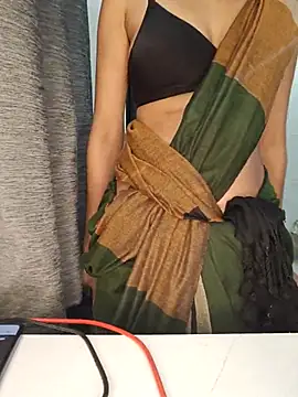 HeySirii-isback online show from October 16, 2025, 5:21 pm