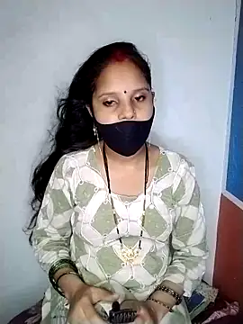 Snapshot of Komal-Rajput chatting on September 28, 2025, 6:04 pm Komal-Rajput online show from September 28, 2025, 6:04 pm