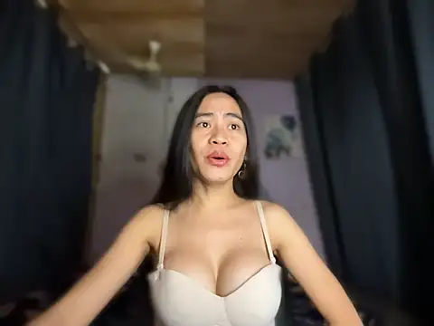 prettyasianjas online show from July 22, 2026, 12:45 am
