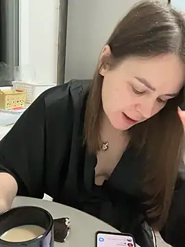 Risky-Flower online show from October 24, 2025, 5:23 pm