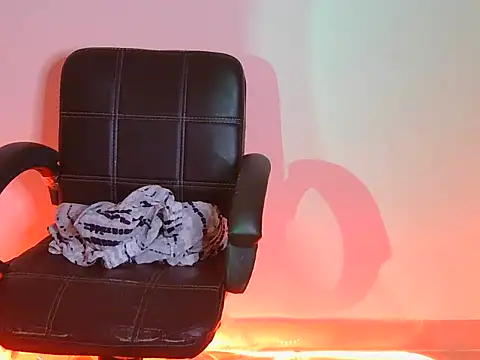 simran darling1 online show from September 26, 2025, 4:03 pm