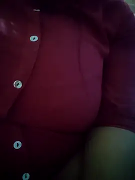 bitch-horny online show from February 24, 2026, 3:35 pm