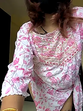 SpicykhalifaX online show from February 17, 2026, 4:43 am