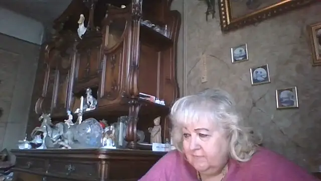Snapshot of Lala-Love56 chatting on June 3, 2026, 5:17 pm Lala-Love56 online show from June 3, 2026, 5:17 pm