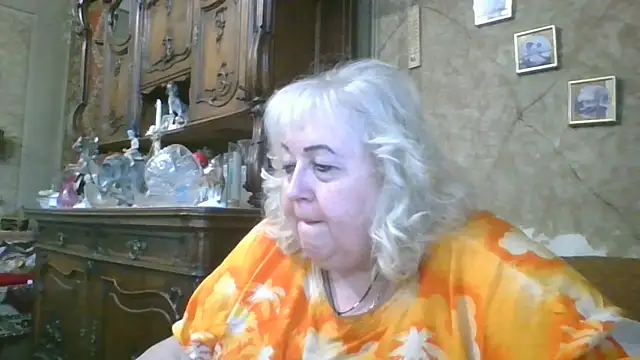 Lala-Love56 online show from June 20, 2026, 6:02 pm