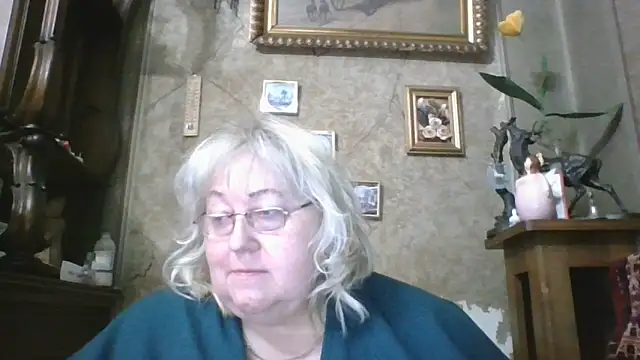 Lala-Love56 online show from April 6, 2026, 11:50 pm