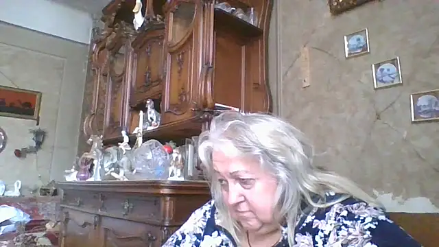 Lala-Love56 online show from July 13, 2026, 1:32 pm