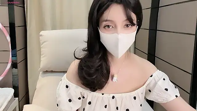  Ling Ling online show from October 8, 2025, 1:34 pm