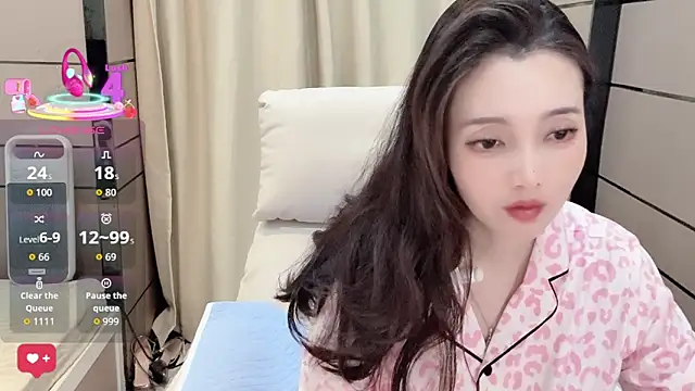  Ling Ling online show from November 28, 2025, 12:16 pm