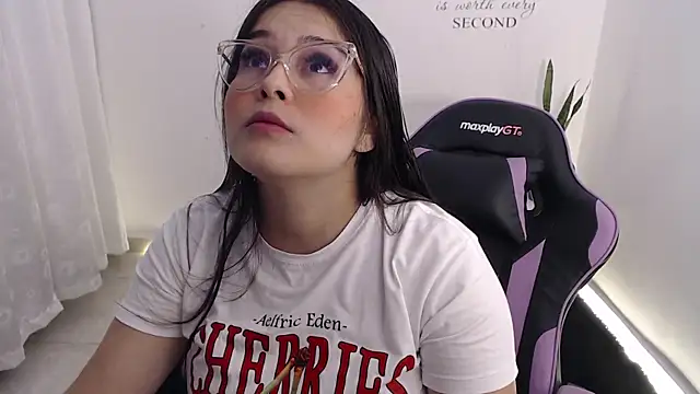 amberbakee online show from June 24, 2026, 2:15 pm