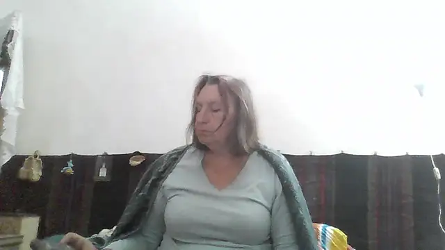 AnnaLive570 online show from May 23, 2026, 1:54 pm