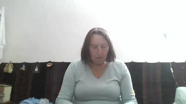 AnnaLive570 online show from May 10, 2026, 3:54 am