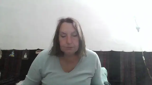 AnnaLive570 online show from May 12, 2026, 4:13 pm