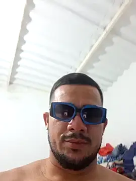 yeffito1 online show from September 14, 2025, 11:38 pm