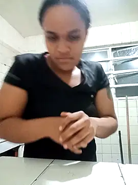 sexygirlbronw1909 online show from October 3, 2025, 2:48 am