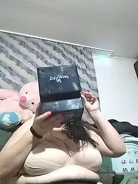 Brunetytka online show from November 1, 2025, 4:34 pm