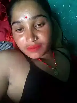 Snapshot of Hot_cupal chatting on September 19, 2025, 6:39 am Hot cupal online show from September 19, 2025, 6:39 am